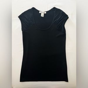 WHBM Capped & Ruched Sleeve Top - Black - XSmall